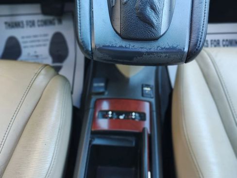 Used 2010 Lexus HS 250h image 19