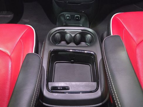 Used 2020 Chrysler Pacifica Limited w/ Quick Oder Package 2EV RED-S image 26