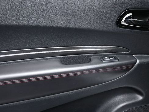 Used 2022 Dodge Durango R/T RWD image 17