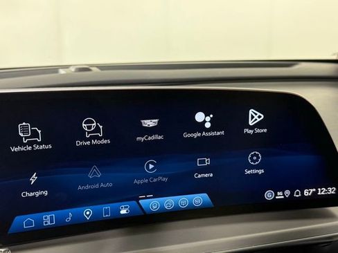 New 2026 Cadillac Lyriq Sport RWD image 19