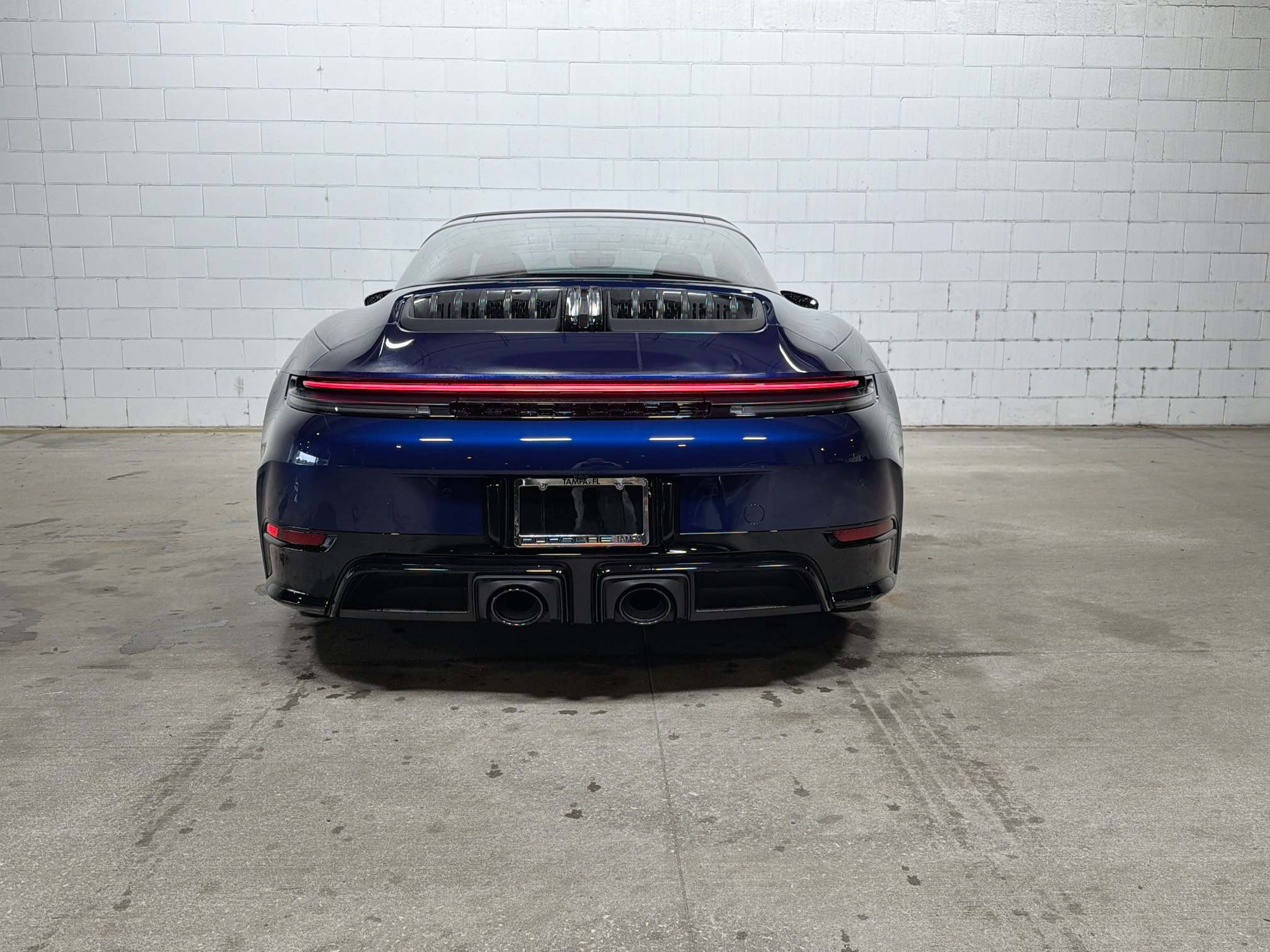 Certified 2025 Porsche 911 Targa 4 GTS AWD/4WD image 8