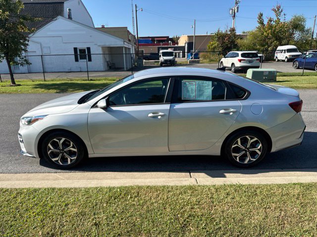 Used 2021 Kia Forte LXS FWD image 27