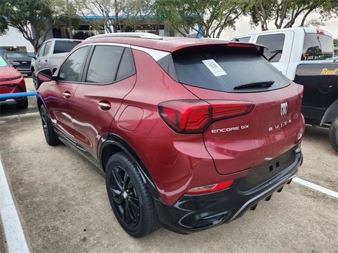 Used 2025 Buick Encore GX Sport Touring w/ Comfort Package image 4