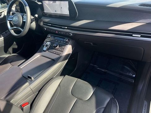 Used 2024 Hyundai Palisade Limited image 20