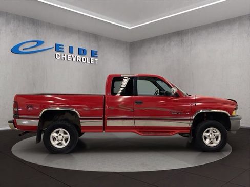 Used 1997 Dodge Ram 1500 Truck 4x4 Club Cab image 13