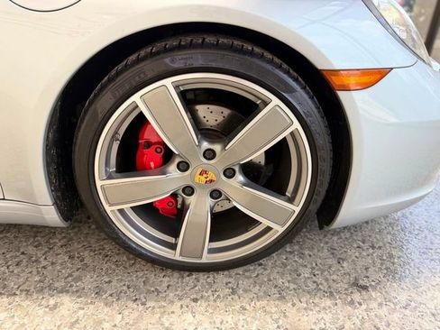 Used 2017 Porsche 911 Carrera S RWD image 41