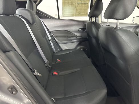 Used 2024 Nissan Kicks S image 26
