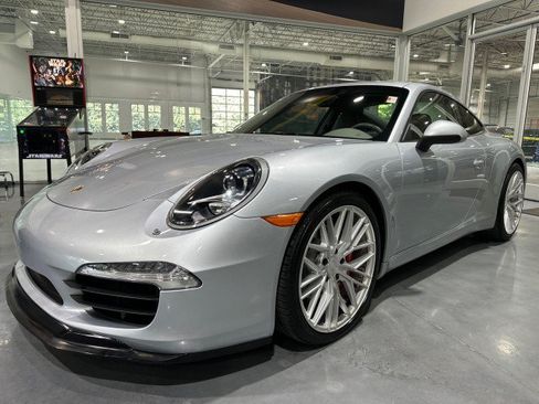 Used 2014 Porsche 911 Carrera S RWD image 18
