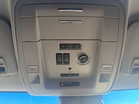 Used 2019 Chevrolet Tahoe Premier image 43