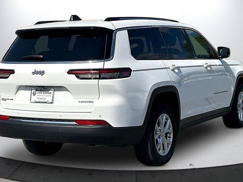 Certified 2023 Jeep Grand Cherokee L Limited image 9