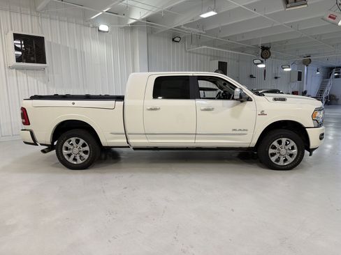 Used 2022 RAM 3500 Limited image 6