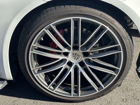 Used 2024 Porsche 718 Boxster S image 21