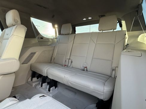 Used 2026 Cadillac Escalade Platinum Sport image 29