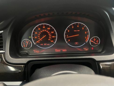 Used 2010 BMW 550i Gran Turismo xDrive image 28