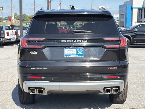 Used 2025 GMC Acadia Denali w/ Super Cruise Package FWD image 24