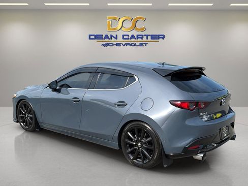 Used 2021 MAZDA MAZDA3 Hatchback w/Premium Plus Pkg AWD/4WD image 3