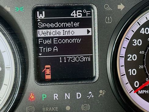 Certified 2018 RAM 1500 Express w/ Express Value Package image 18