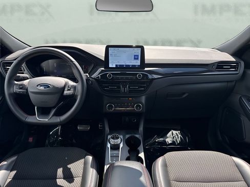 Used 2024 Ford Escape ST-Line image 11