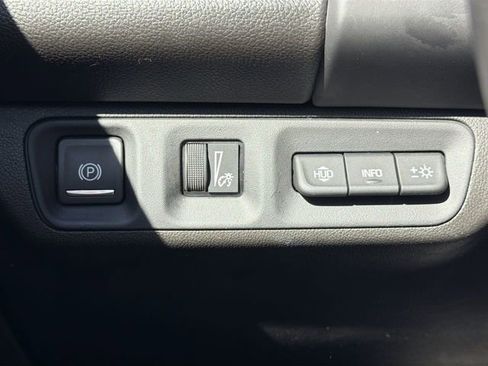 Used 2021 GMC Acadia AT4 w/ Technology Package image 20