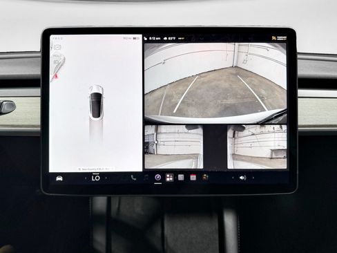Used 2022 Tesla Model 3 Long Range AWD/4WD image 13