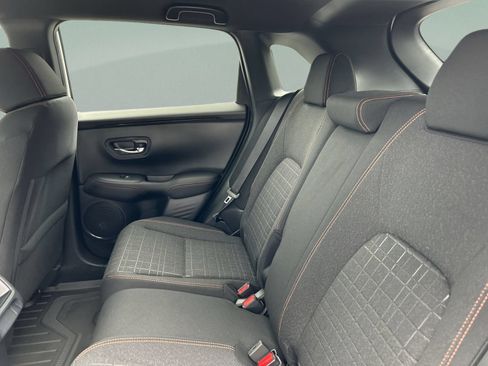 Used 2024 Honda HR-V Sport image 18