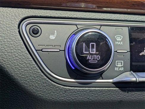 Used 2022 Audi Q5 2.0T Premium image 26