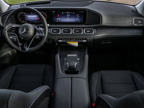 New 2026 Mercedes-Benz GLE 450 4MATIC image 9