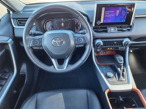 Used 2024 Toyota RAV4 Adventure image 14