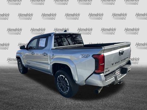 Certified 2025 Toyota Tacoma TRD Sport image 8