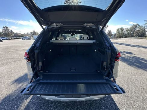 Certified 2024 BMW X5 sDrive40i w/ Premium Package image 28