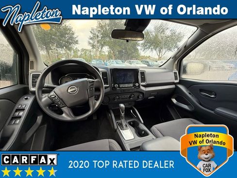 Used 2024 Nissan Frontier SV w/ Technology Package image 21