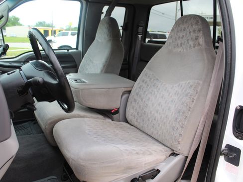 Used 1999 Ford F250 XLT AWD/4WD image 36