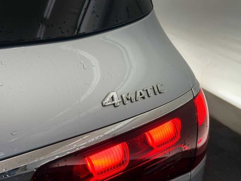 Used 2024 Mercedes-Benz GLS 450 4MATIC image 13