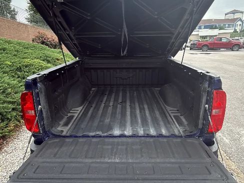 Used 2016 Chevrolet Colorado Z71 AWD/4WD image 8