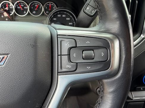 Used 2022 Chevrolet Silverado 1500 LT Trail Boss w/ Bed Protection Package AWD/4WD image 29
