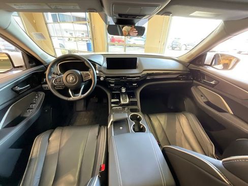 Certified 2023 Acura MDX SH-AWD w/ Advance Package image 9