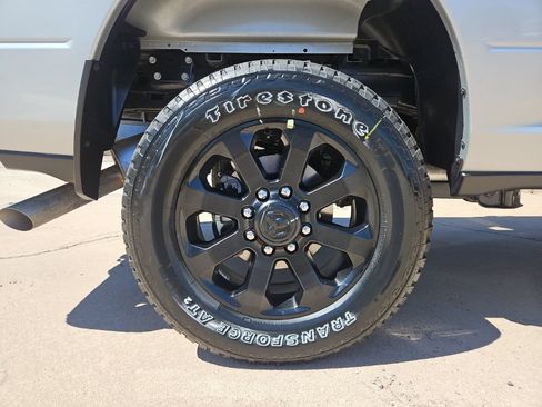 New 2026 RAM 2500 Big Horn AWD/4WD image 10
