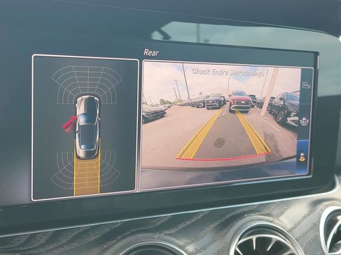 Used 2018 Mercedes-Benz E 400 Cabriolet image 28