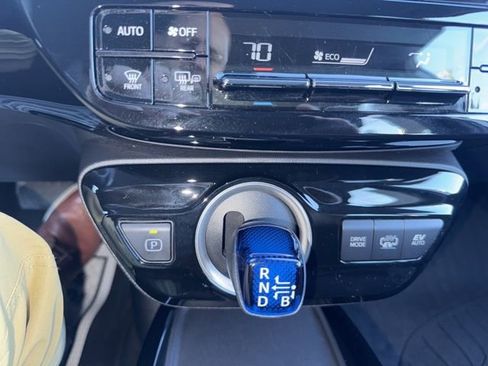 Certified 2020 Toyota Prius Prime LE image 13