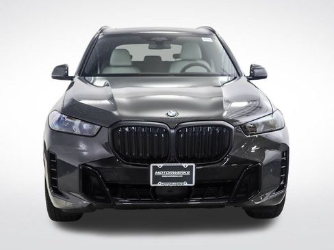 New 2026 BMW X5 xDrive40i w/ M Sport Package AWD/4WD image 8