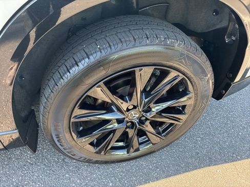 Used 2024 MAZDA CX-5 Carbon Edition image 12