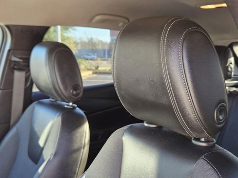 Used 2021 Buick Encore GX Preferred image 29