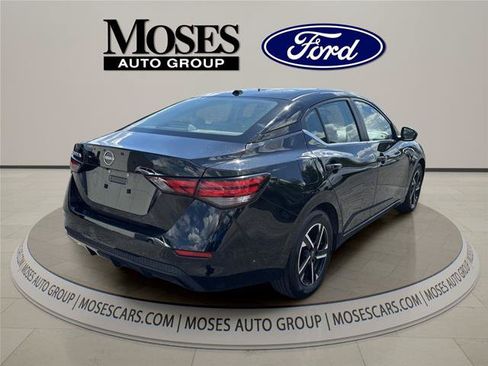 Used 2025 Nissan Sentra SV FWD image 3