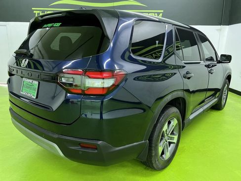 Used 2024 Honda Pilot EX-L image 10