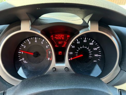 Used 2013 Nissan Juke S image 12