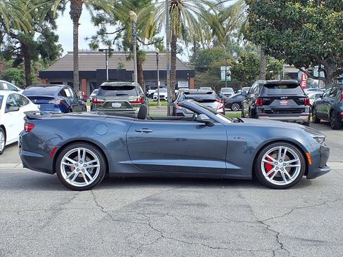 Used 2023 Chevrolet Camaro LT w/ Technology Package image 6