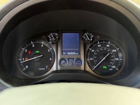 Used 2017 Lexus GX 460 image 17