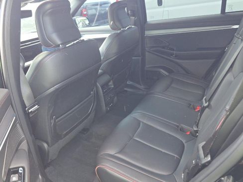 Used 2024 Jeep Wagoneer Launch Edition AWD/4WD image 10