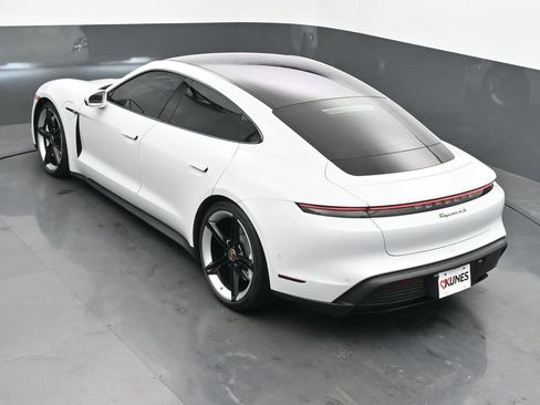 Used 2020 Porsche Taycan 4S image 42