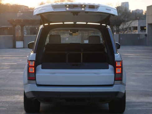 Used 2017 Land Rover Range Rover Supercharged image 27